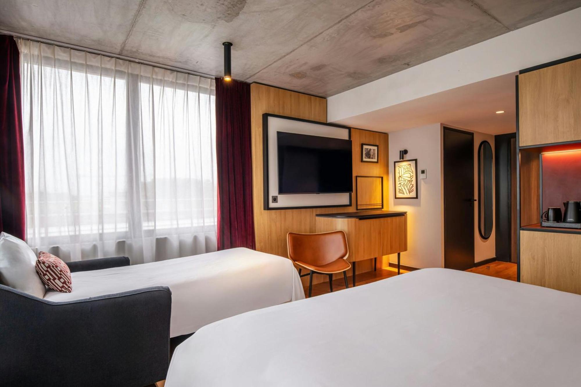 Renaissance Bordeaux Hotel ภายนอก รูปภาพ