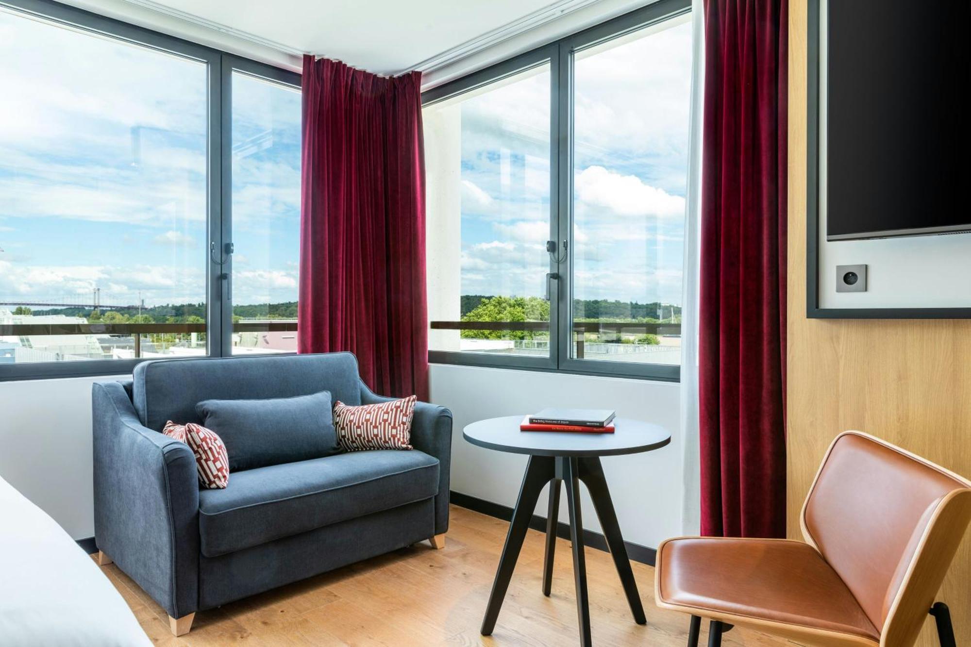 Renaissance Bordeaux Hotel ภายนอก รูปภาพ