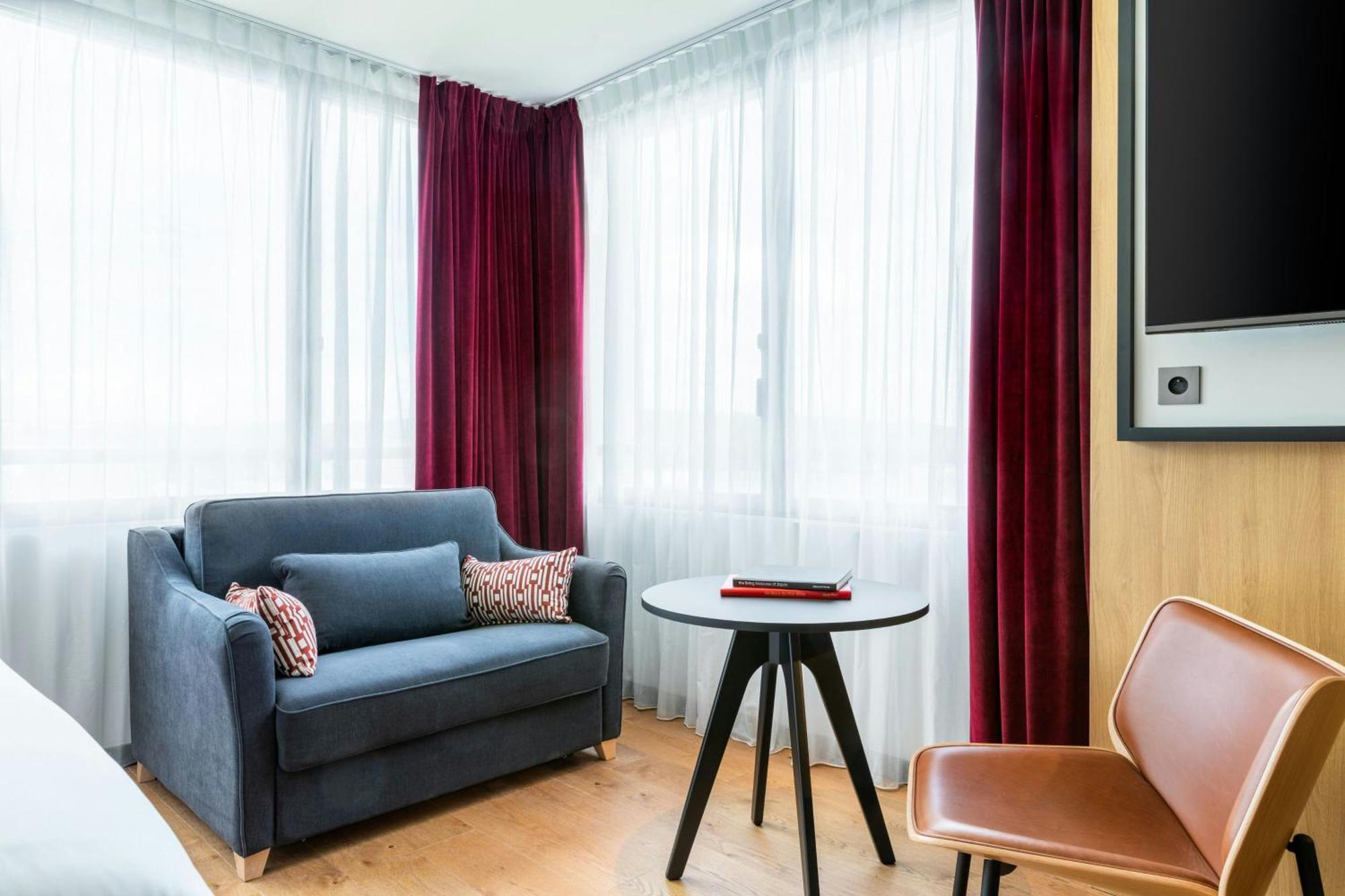 Renaissance Bordeaux Hotel ภายนอก รูปภาพ